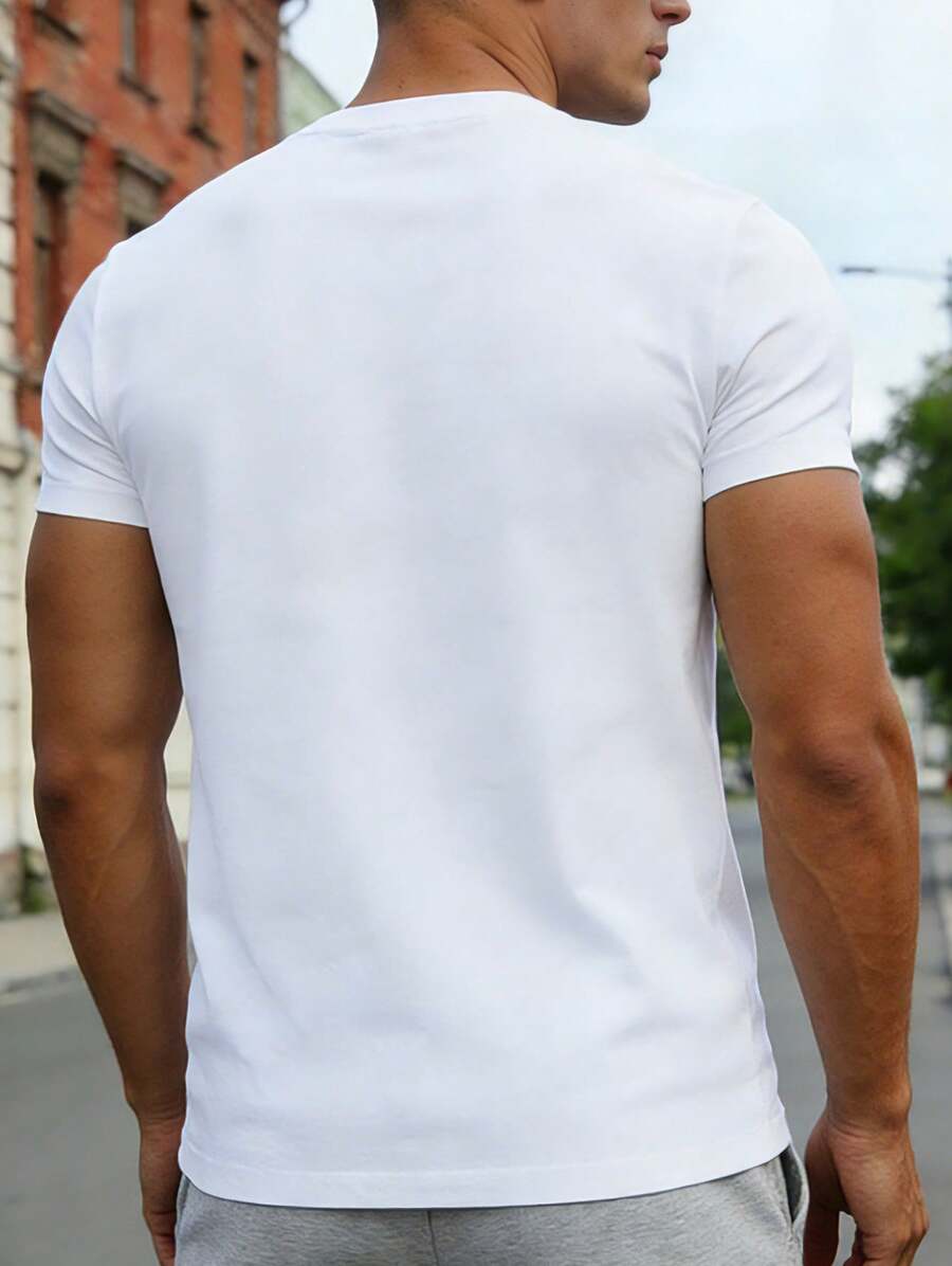 قميص رجالي أبيض مطبوع عليه حرو - مراجعة Men'S Fashion New York وسعره